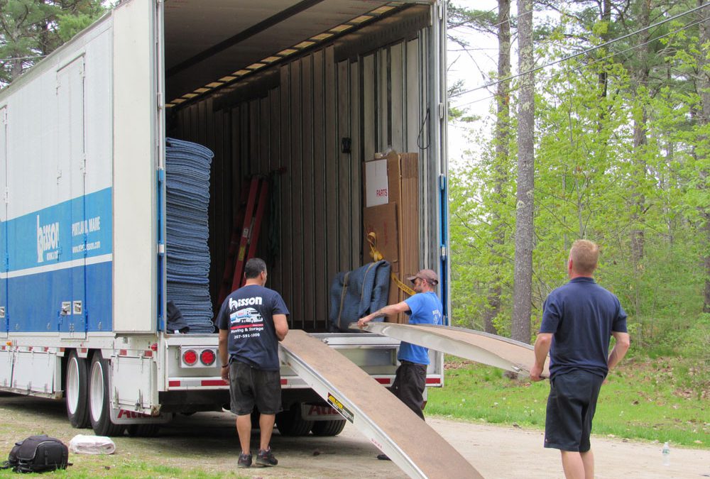 Questions to Ask When Choosing a Long-Distance Mover