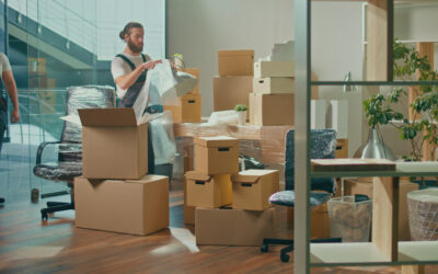 Top 3 Reasons to Book Your Long Distance Moving Company Early